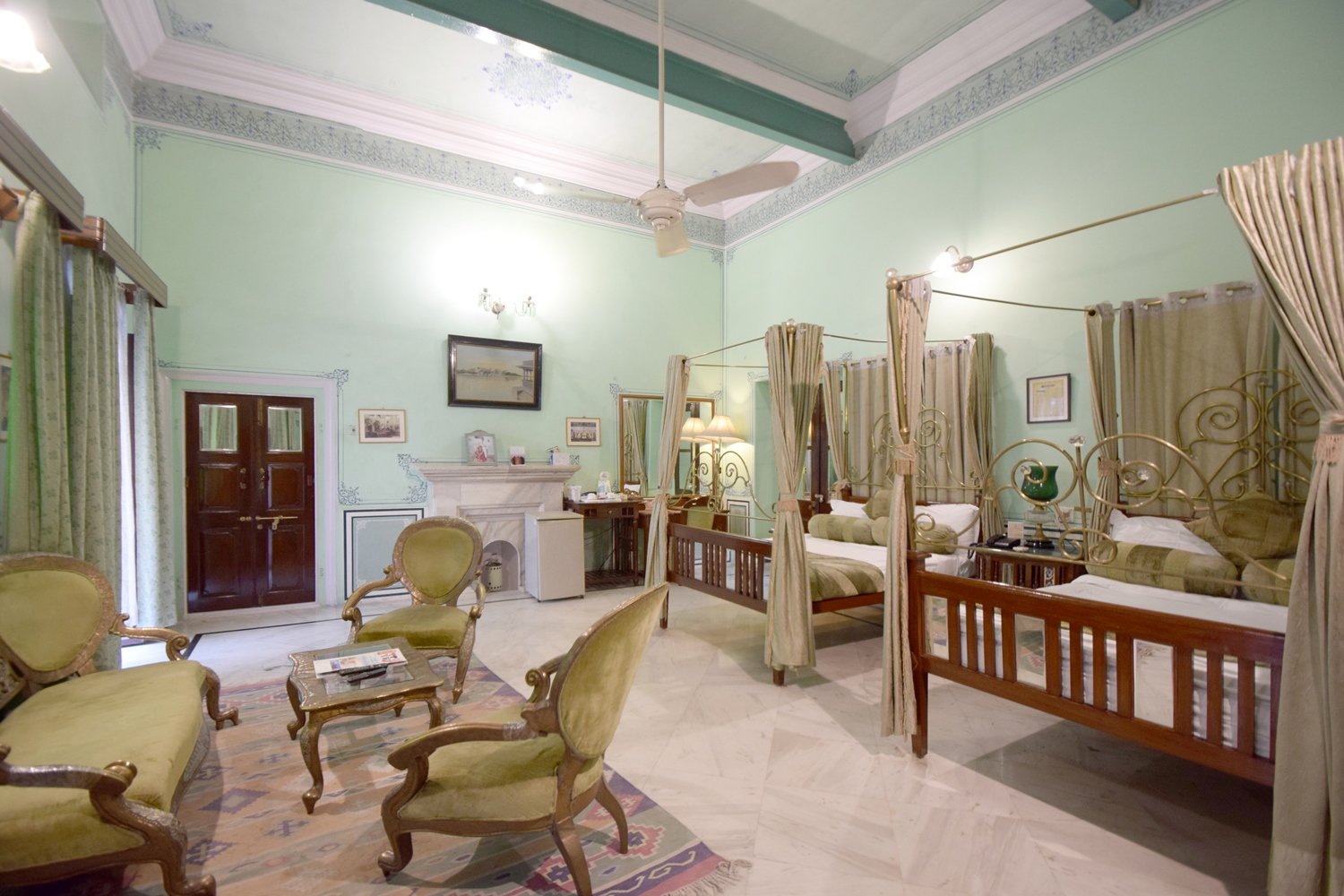 Hari Mahal Luxury Suits Room gallery 6